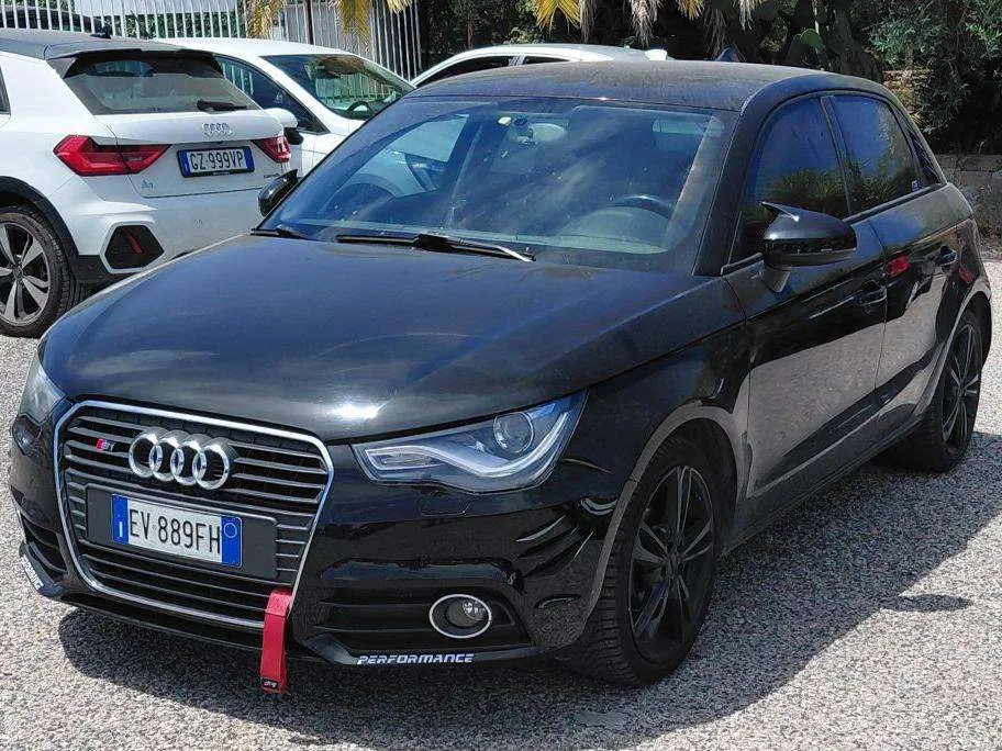 Audi A1 2012 photo 2