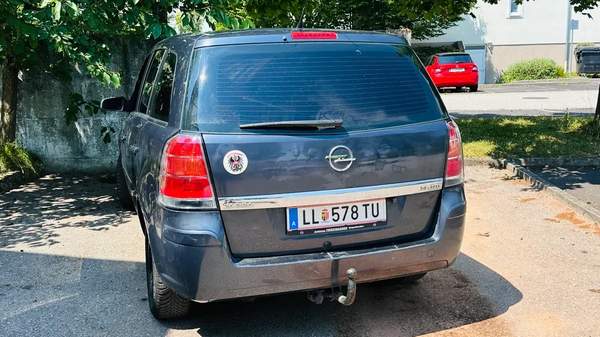 Opel Zafira 2008 photo 3