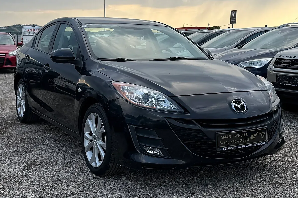 Mazda Mazda3 2010 photo 2