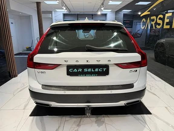 Volvo V90 Cross Country 2018 photo 4