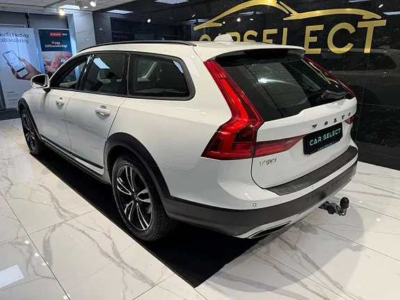 Volvo V90 Cross Country 2018 photo 3
