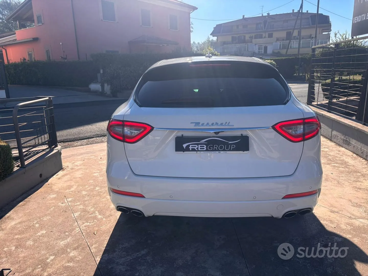 Maserati Levante 2017 photo 5