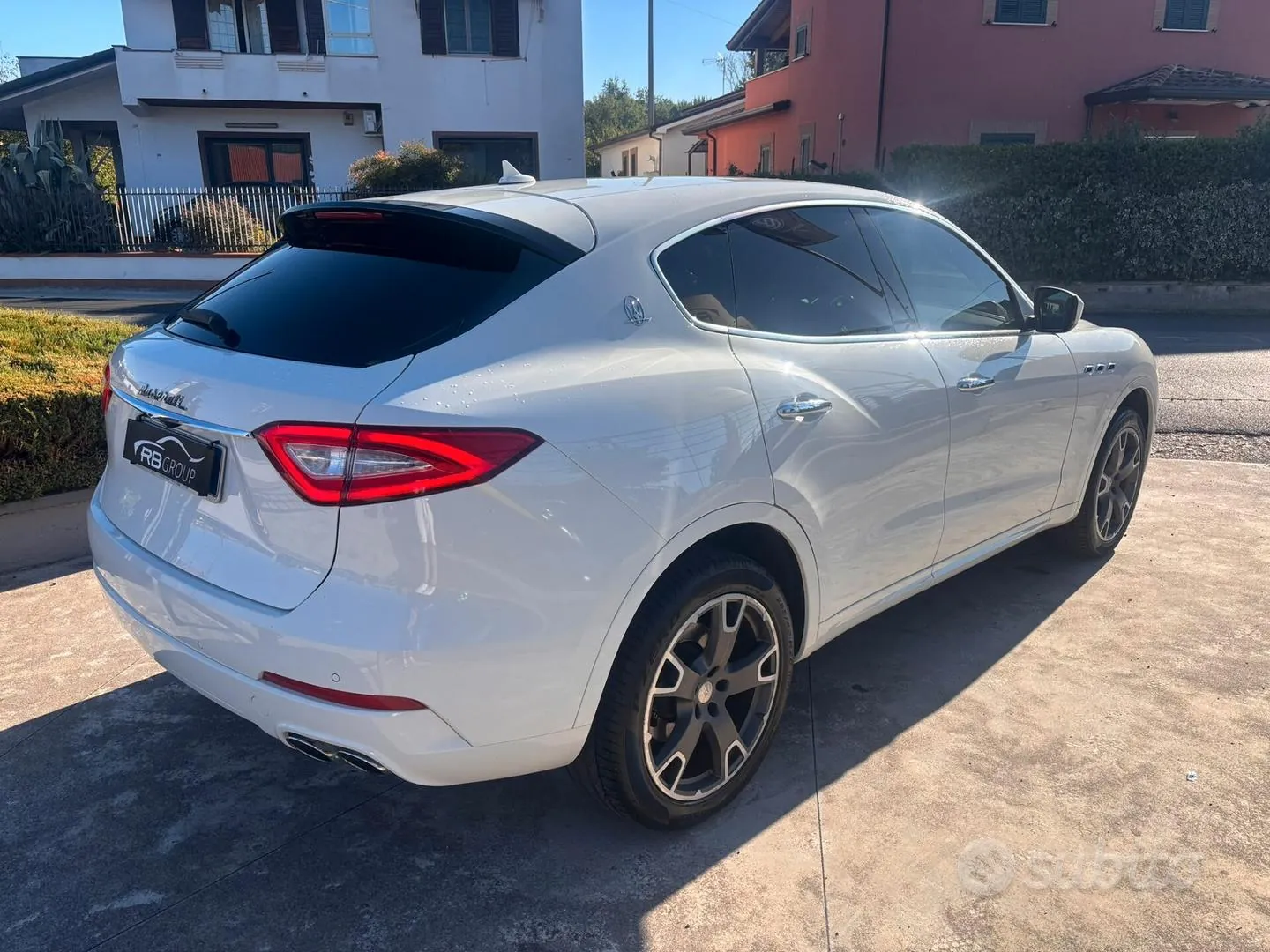 Maserati Levante 2017 photo 4