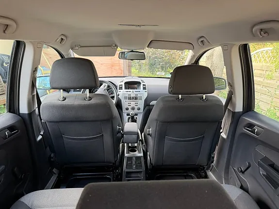 Opel Zafira 2012 photo 5