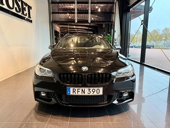 BMW 520D 2016 photo 2