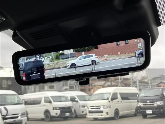 Toyota Hiace Gl 2026 photo 2