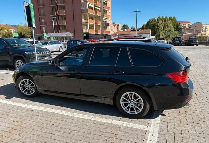 BMW 316D 2014 photo 2