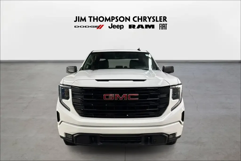 GMC Sierra 1500 2025 photo 2