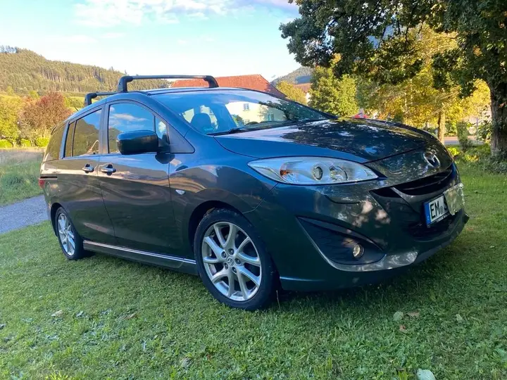 Mazda 5