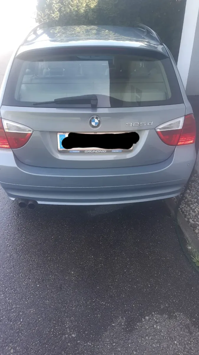 BMW 3 Series 2007 photo 2