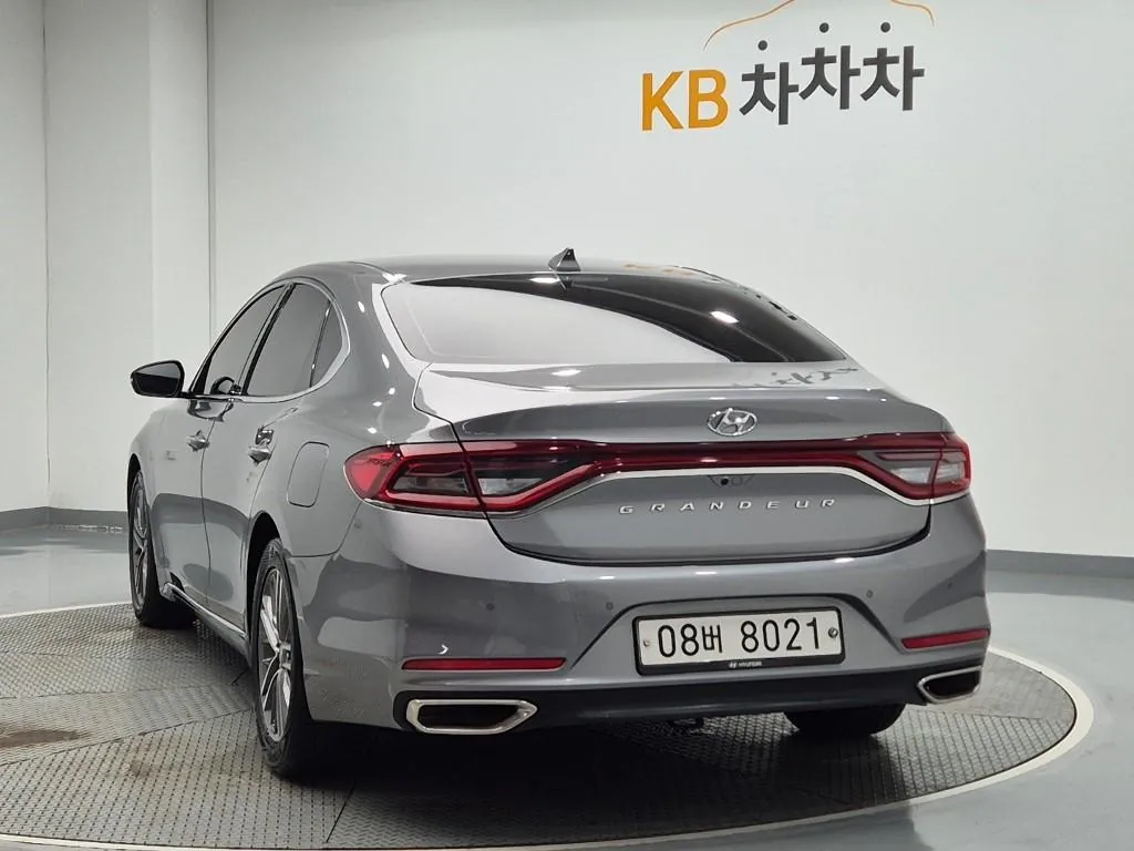 Hyundai Grandeur 2018 photo 2