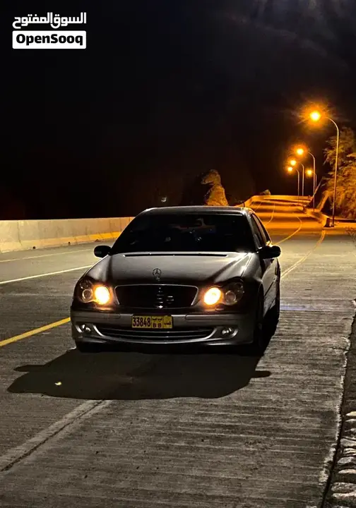 Mercedes-Benz C-Class 2005 photo 4