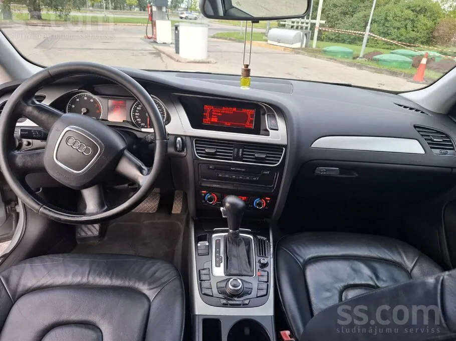 Audi A4 2009 photo 5