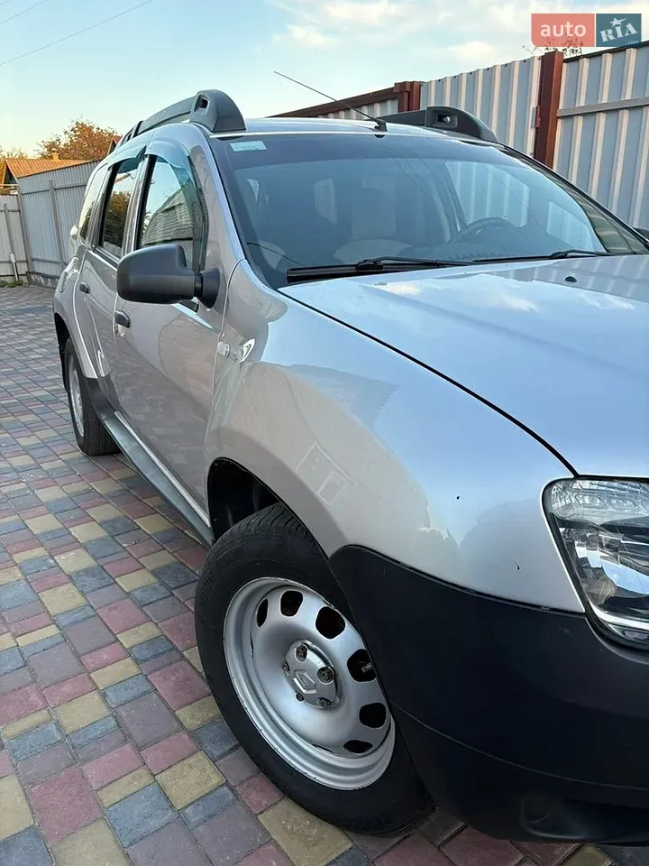 Renault Duster 2015 photo 2