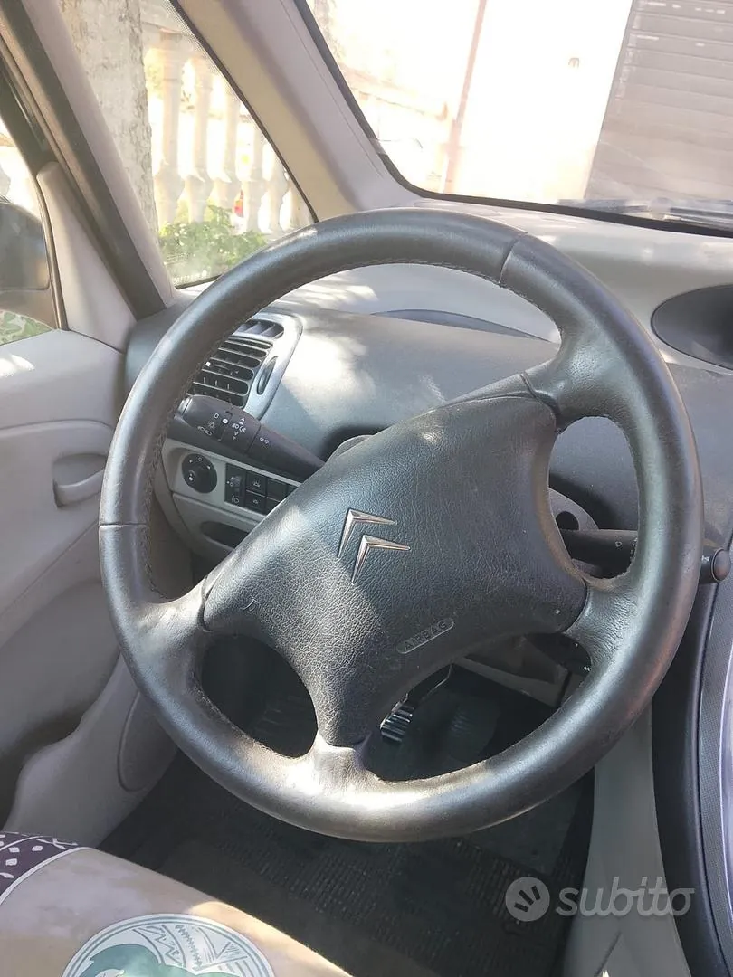 Citroen Picasso 2004 photo 3