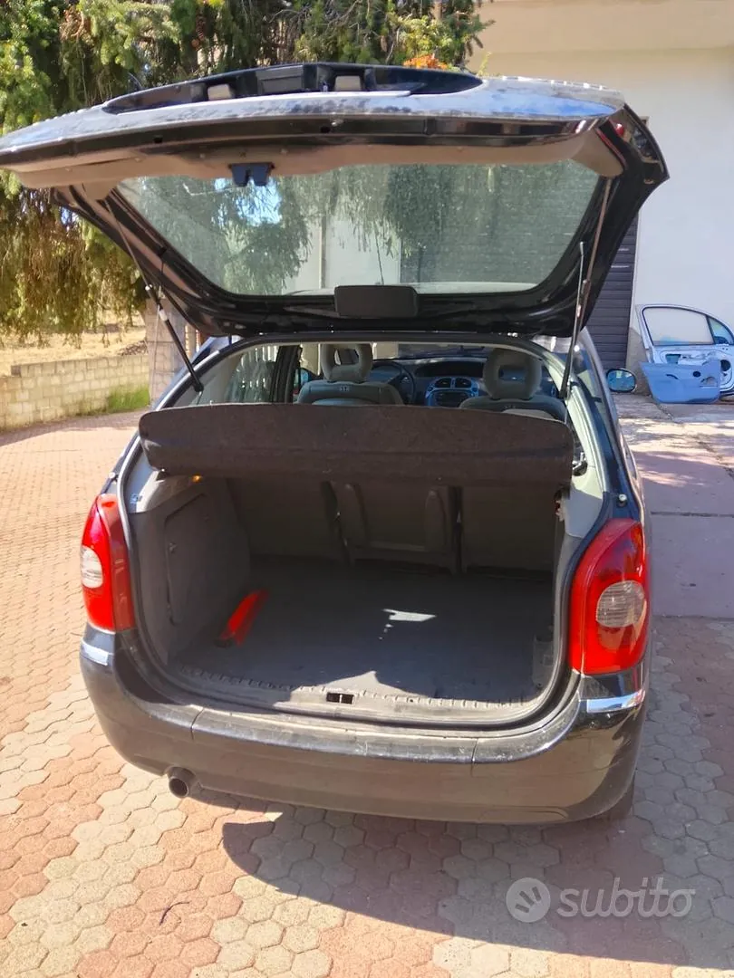 Citroen Picasso 2004 photo 4