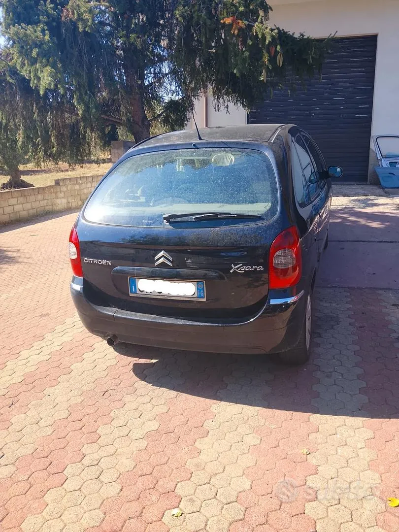 Citroen Picasso 2004 photo 2