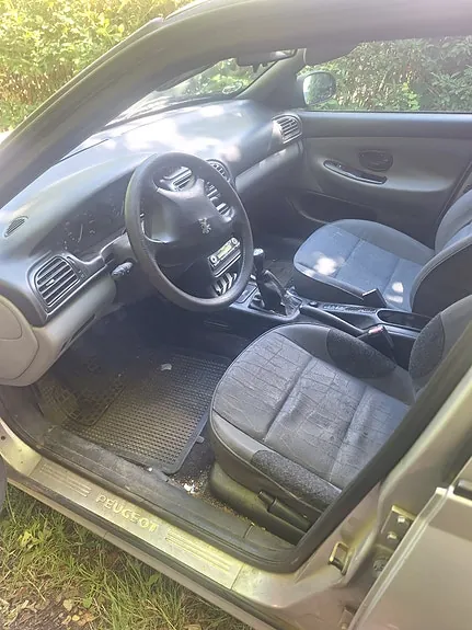 Peugeot 406 2000 photo 4
