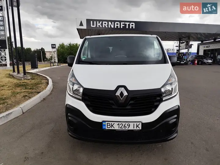Renault Trafic 2019 photo 2