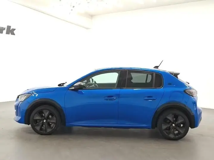 Peugeot E-208 2021 photo 4