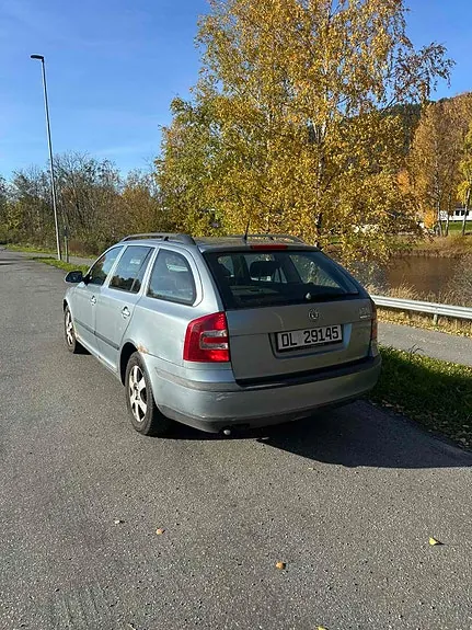 Skoda Octavia 2006 photo 4