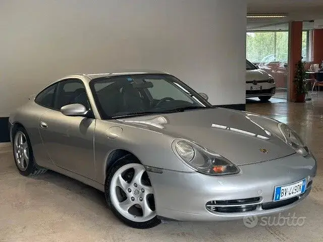 Porsche 911 Carrera 2001 photo 2
