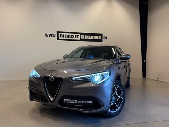 Alfa Romeo Stelvio 2018 photo 3