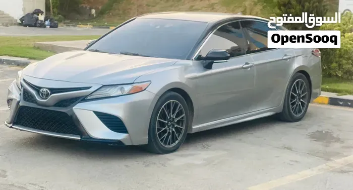 Toyota Camry 2020 photo 3