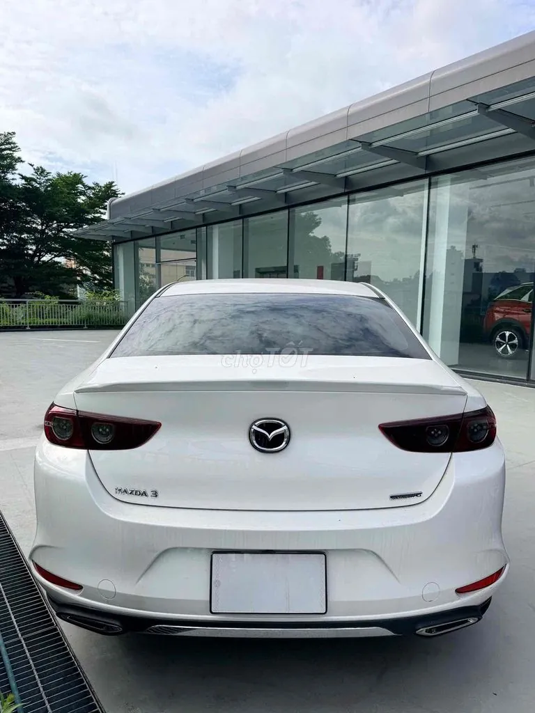 Mazda 3 2026 photo 3