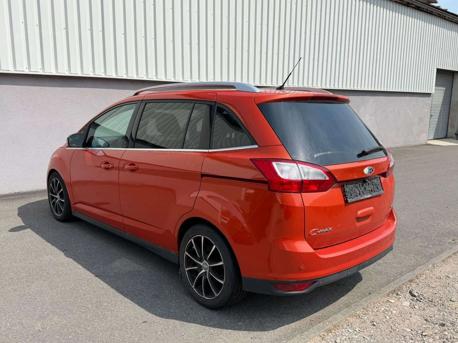Ford Grand C-Max 2012 photo 3