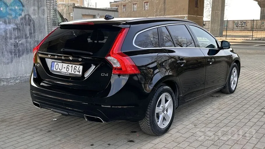 Volvo V60 2014 photo 3