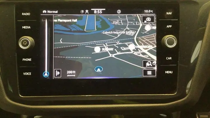 Volkswagen Tiguan 2023 photo 2