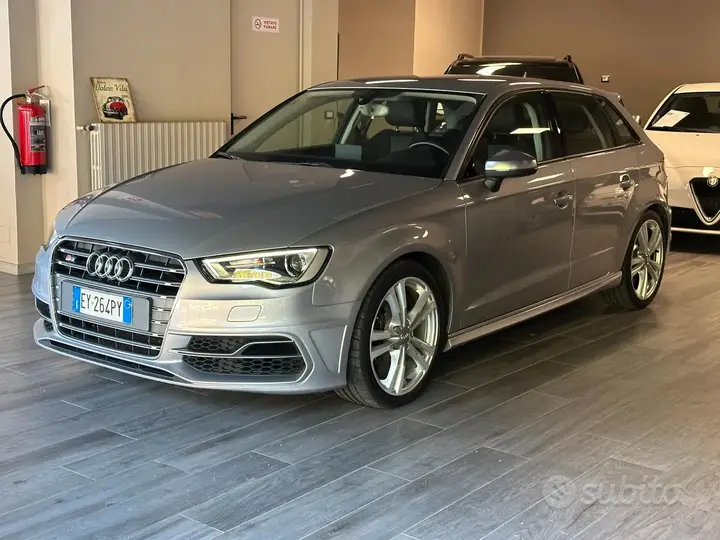 Audi A3 2015 photo 3