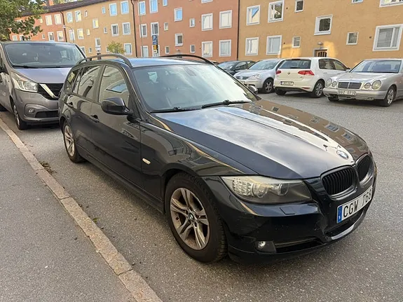 BMW 320D 2009 photo 5