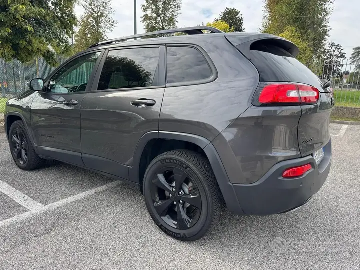 Jeep Cherokee 2018 photo 4