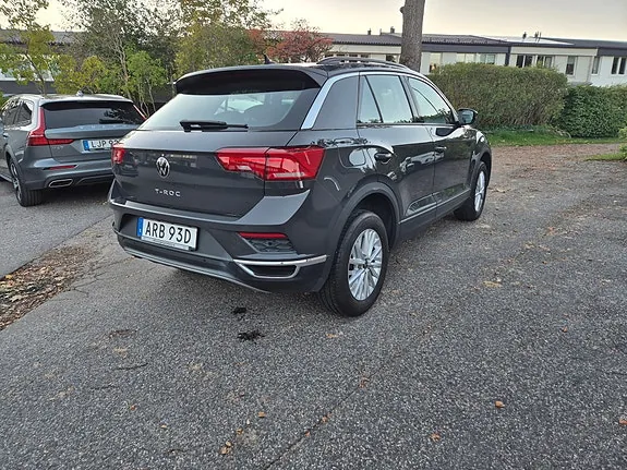 Volkswagen T-Roc 2022 photo 3