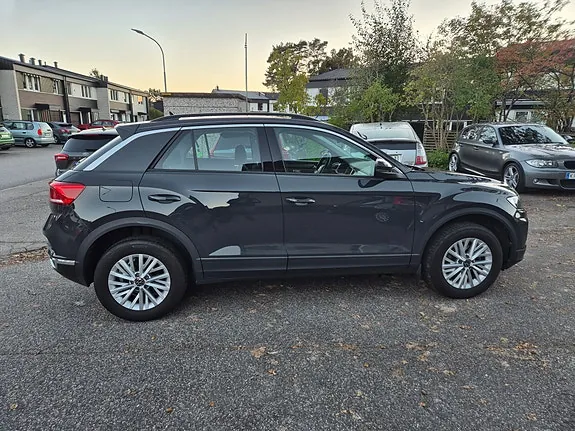 Volkswagen T-Roc 2022 photo 4