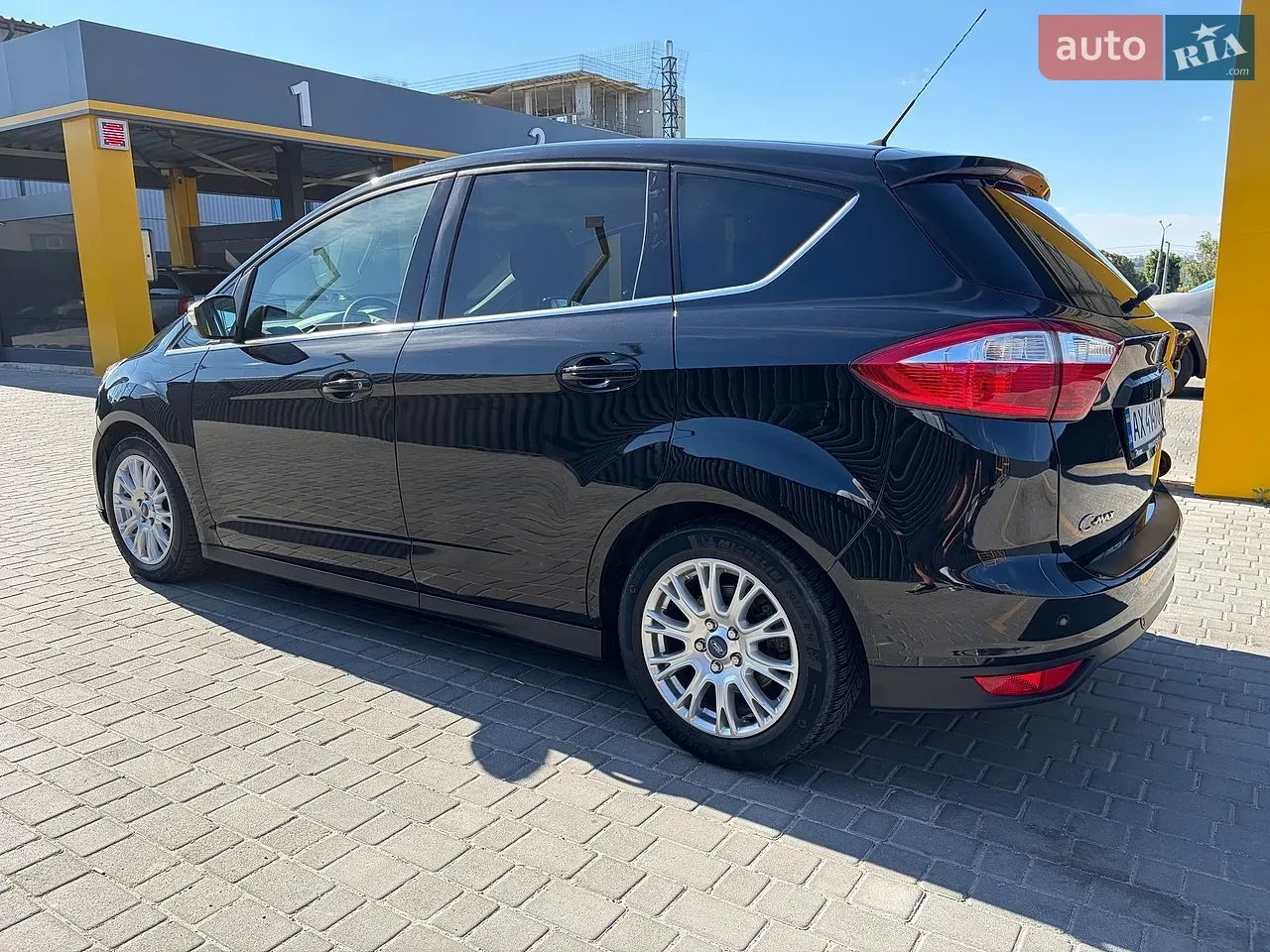 Ford C-Max 2011 photo 3