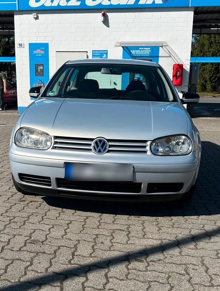 Volkswagen Golf 4