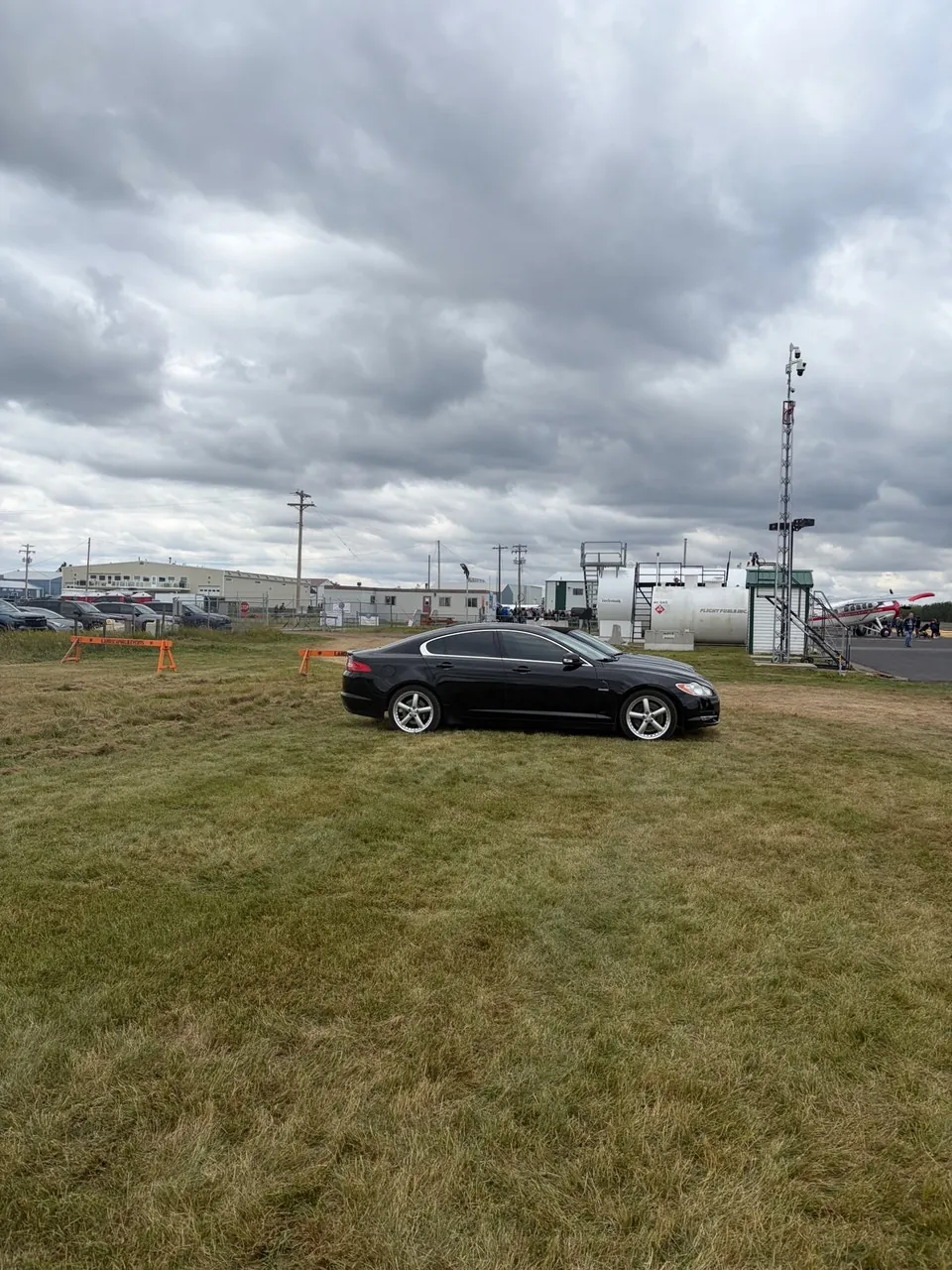 Jaguar Xf 2009 photo 2