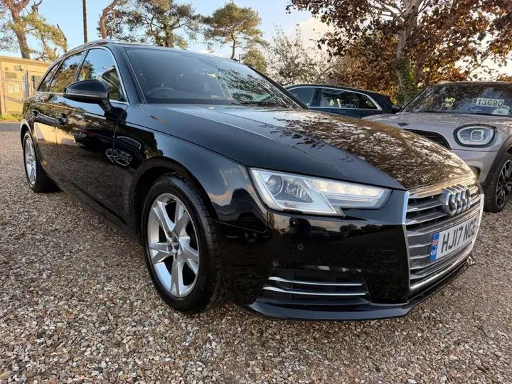Audi A4 Avant 2017 photo 3