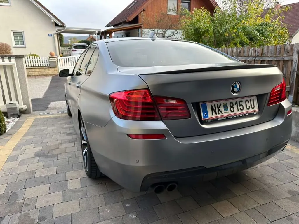 BMW 5 Series 2016 photo 2