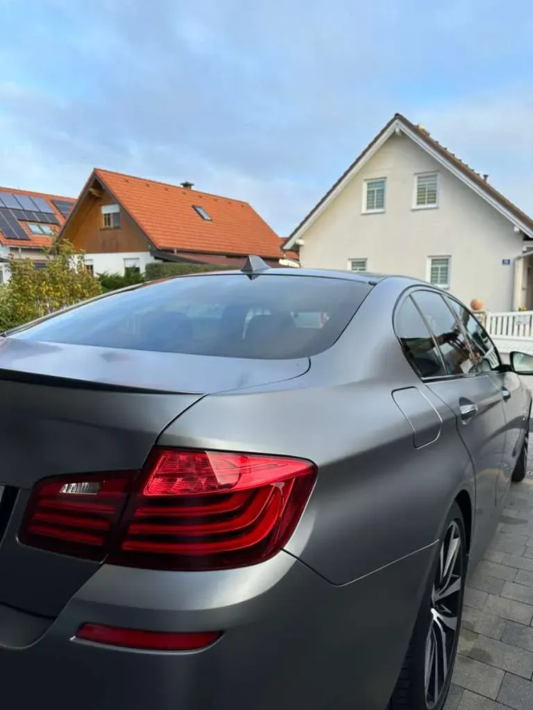 BMW 5 Series 2016 photo 3