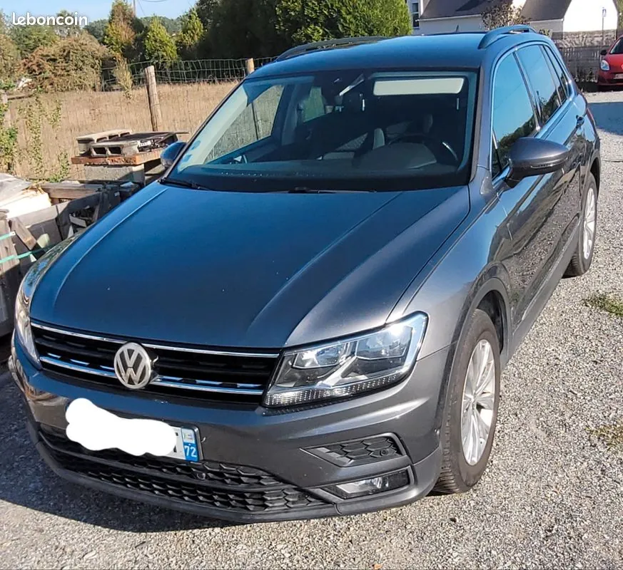 Volkswagen Tiguan 2018 photo 2