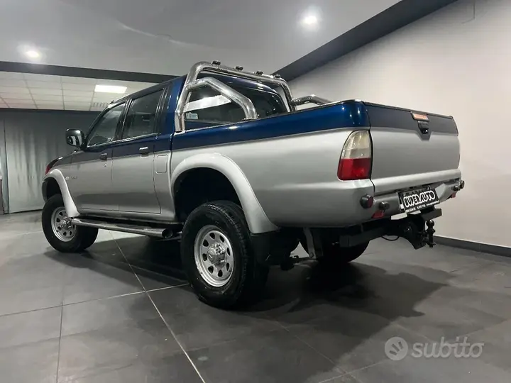 Mitsubishi L200 2003 photo 3