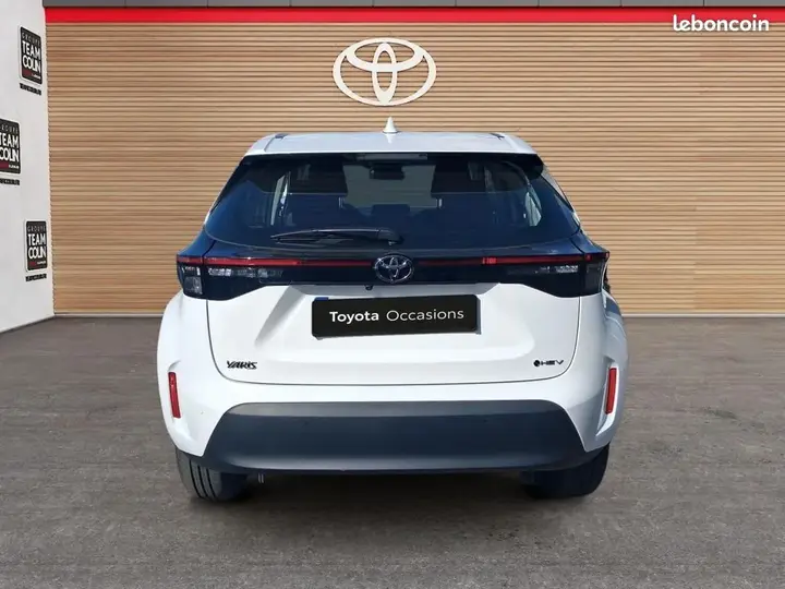 Toyota Yaris Cross 2024 photo 4