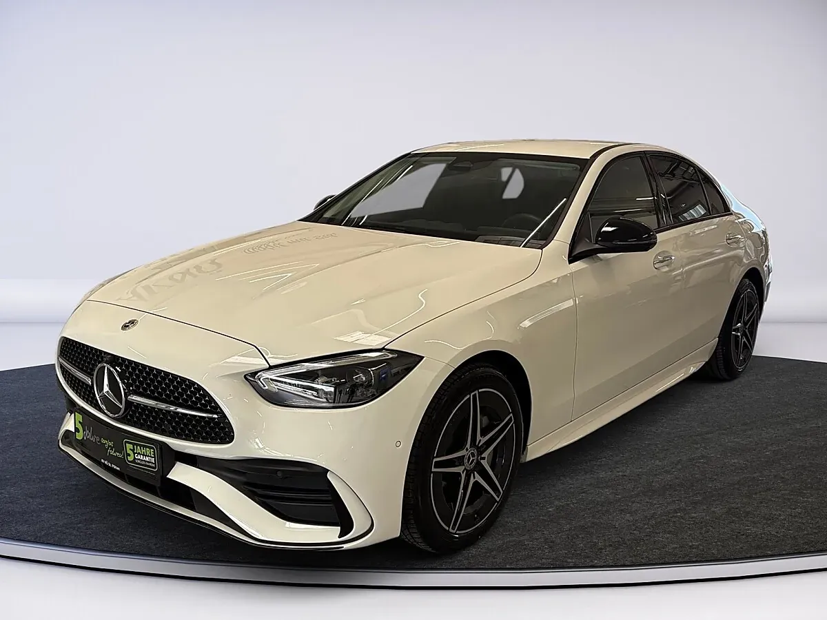 Mercedes-Benz C-Class 2025 photo 2