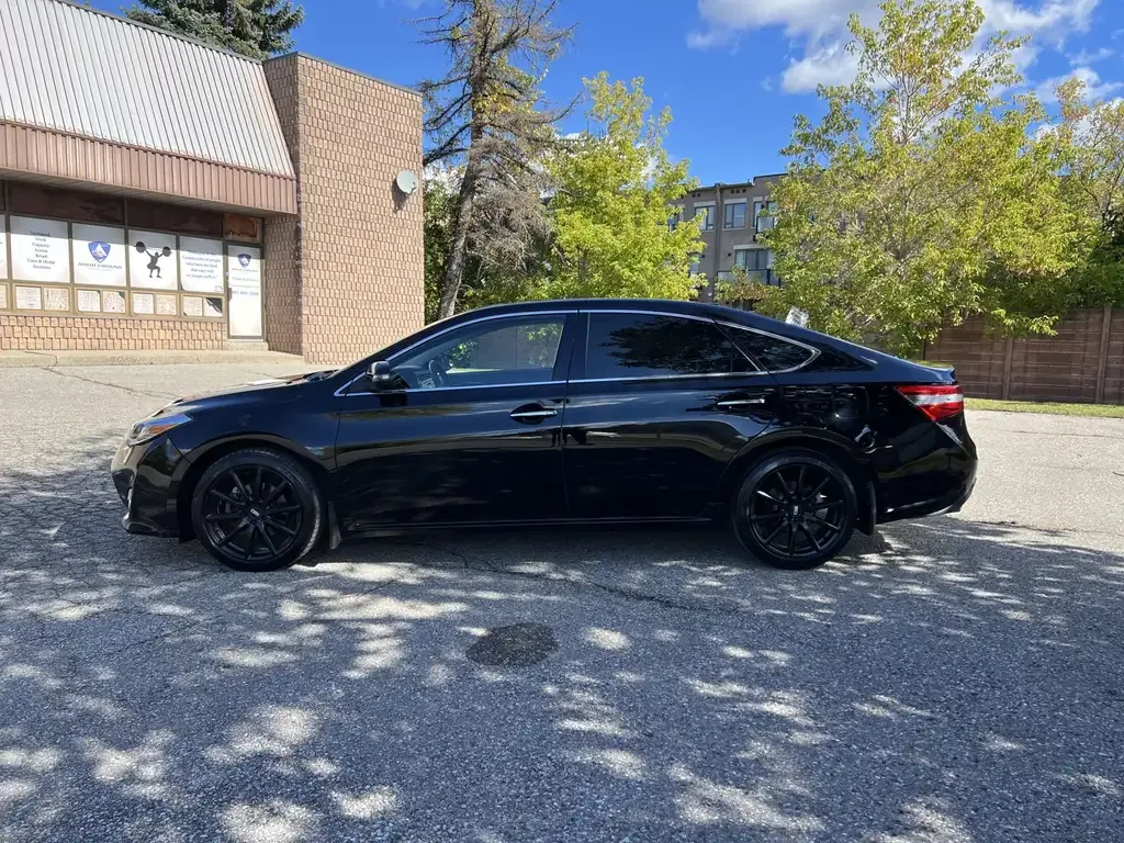 Toyota Avalon 2014 photo 4