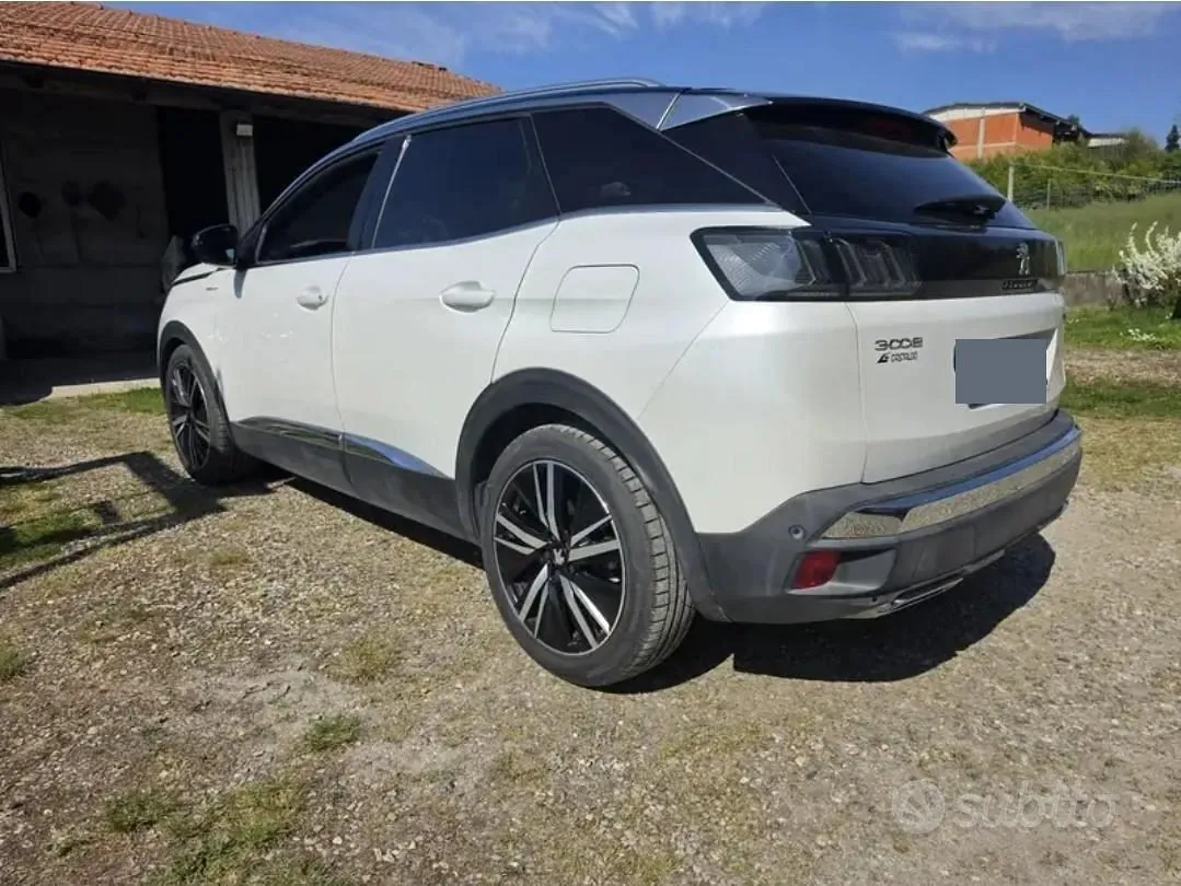 Peugeot 3008 2021 photo 2