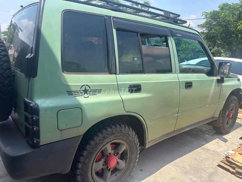 Suzuki Vitara 2003 photo 3